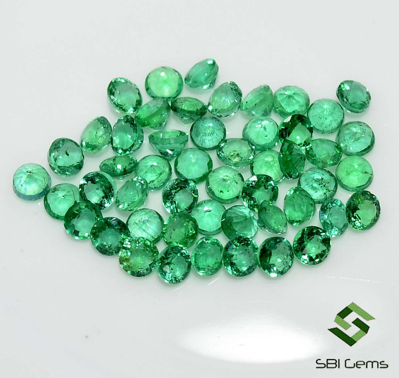 Natural Emerald Round Cut 2.50 mm Lot 50 Pcs Calibrated Faceted Loose Gemstones