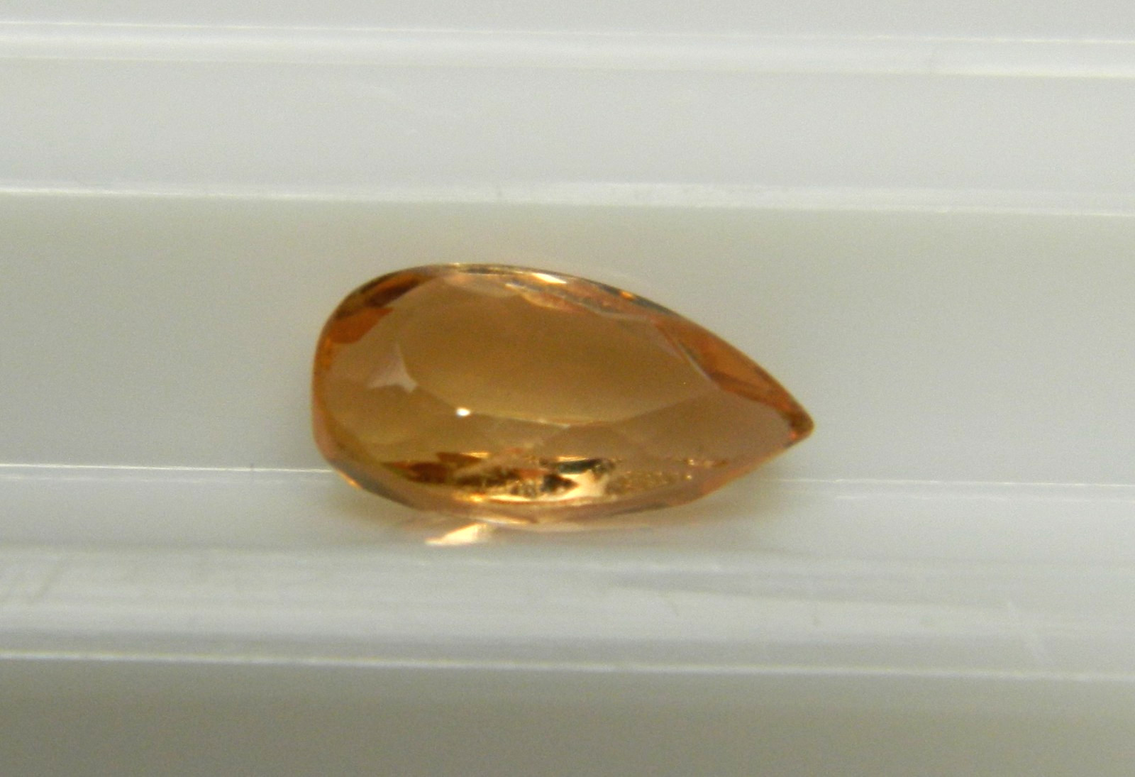 Imperial Topaz 0.83 Ct Clarity IF Pear Cut Natural Golden Brazil I196