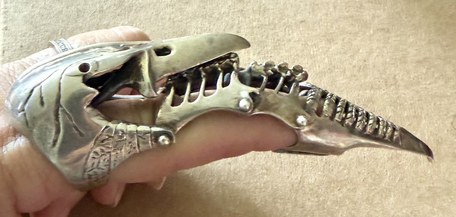LARGE GOTHIC STERLING SILVER RAVEN SKULL FULL FINGER RING