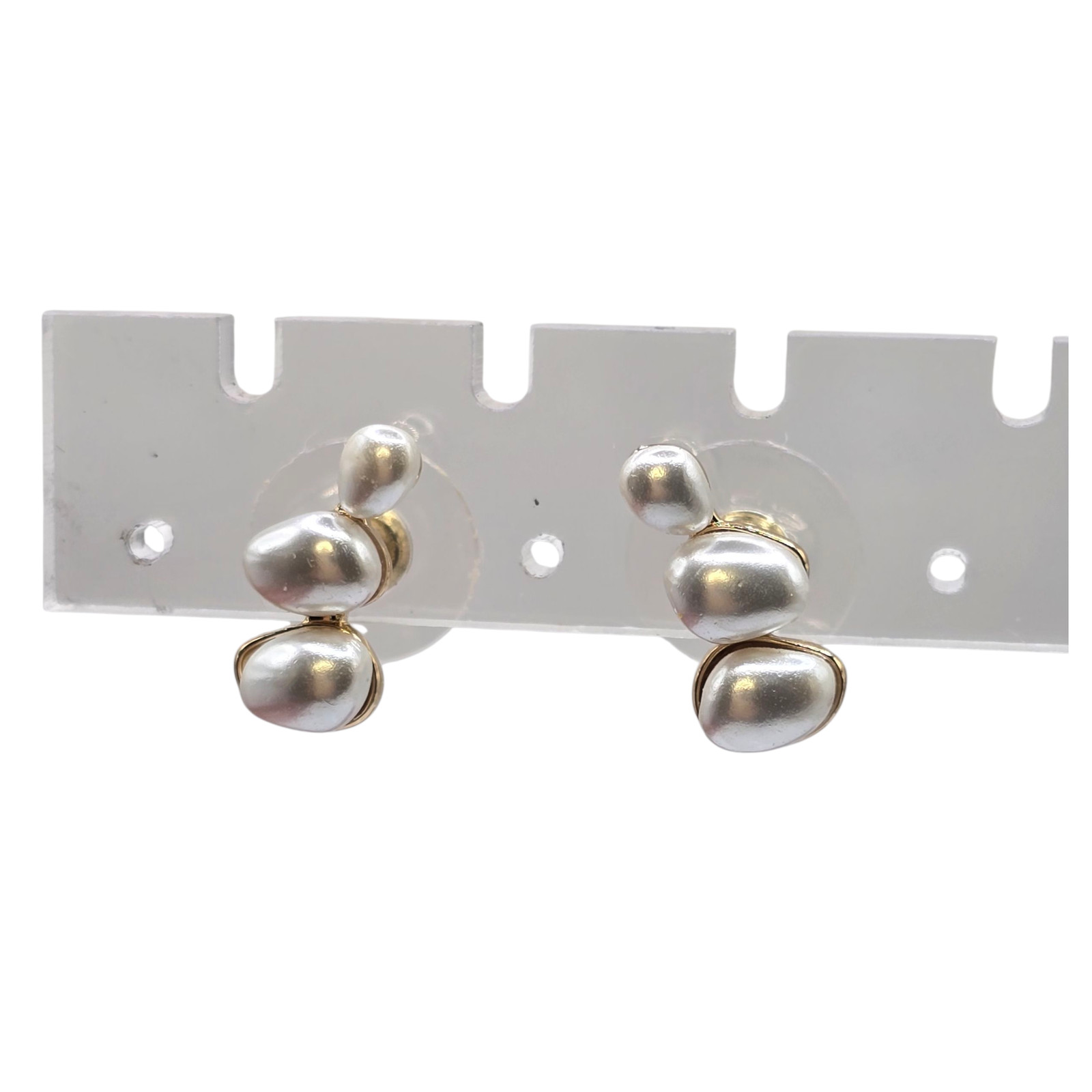 Earrings Gold Tone Faux Pearl Cluster Stud Womens Post Back Dainty SKU2410