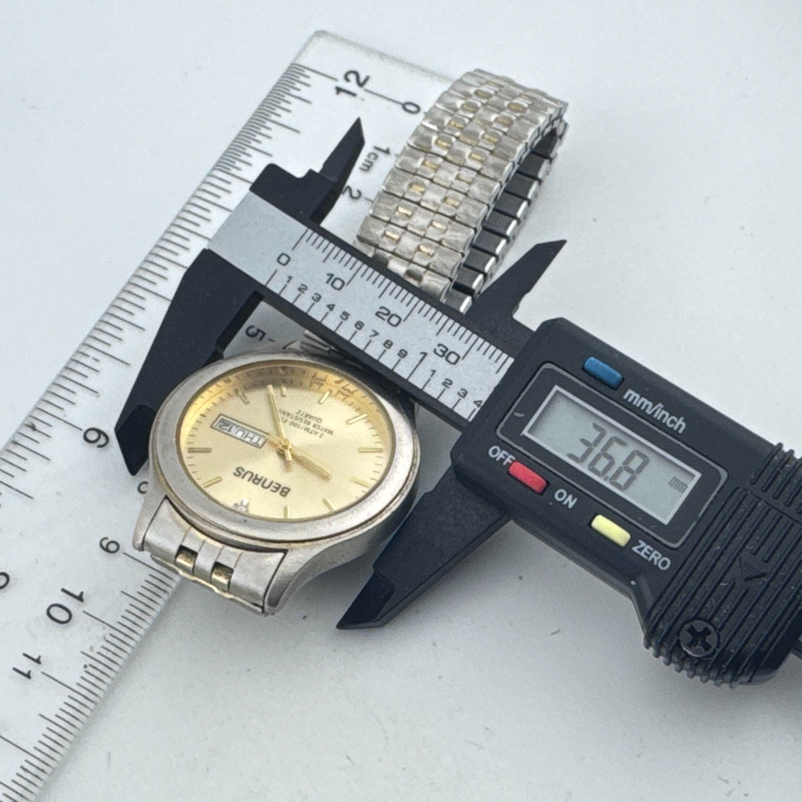 VTG Benrus Quartz Watch Men 30m Gold Tone Day Date Stretch Diamond New Battery