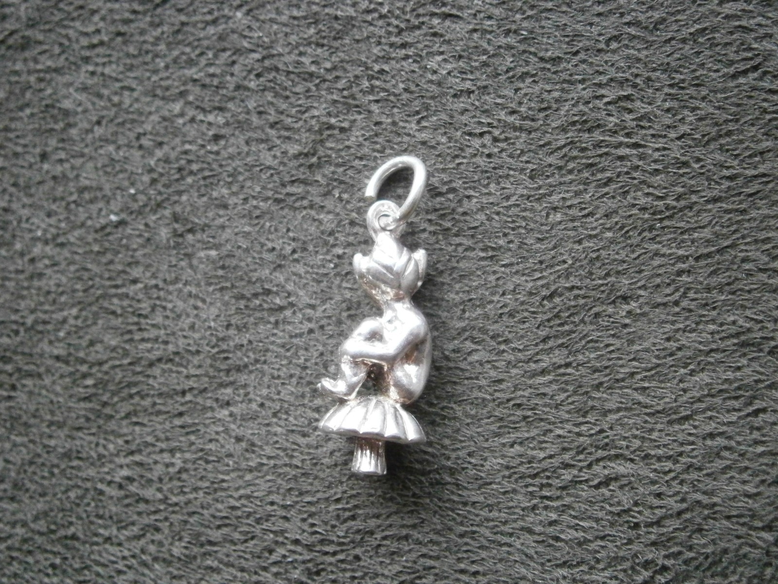 Cornish Piskie Pixie on Toadstool Vintage Sterling Silver Bracelet Charm 3.0g