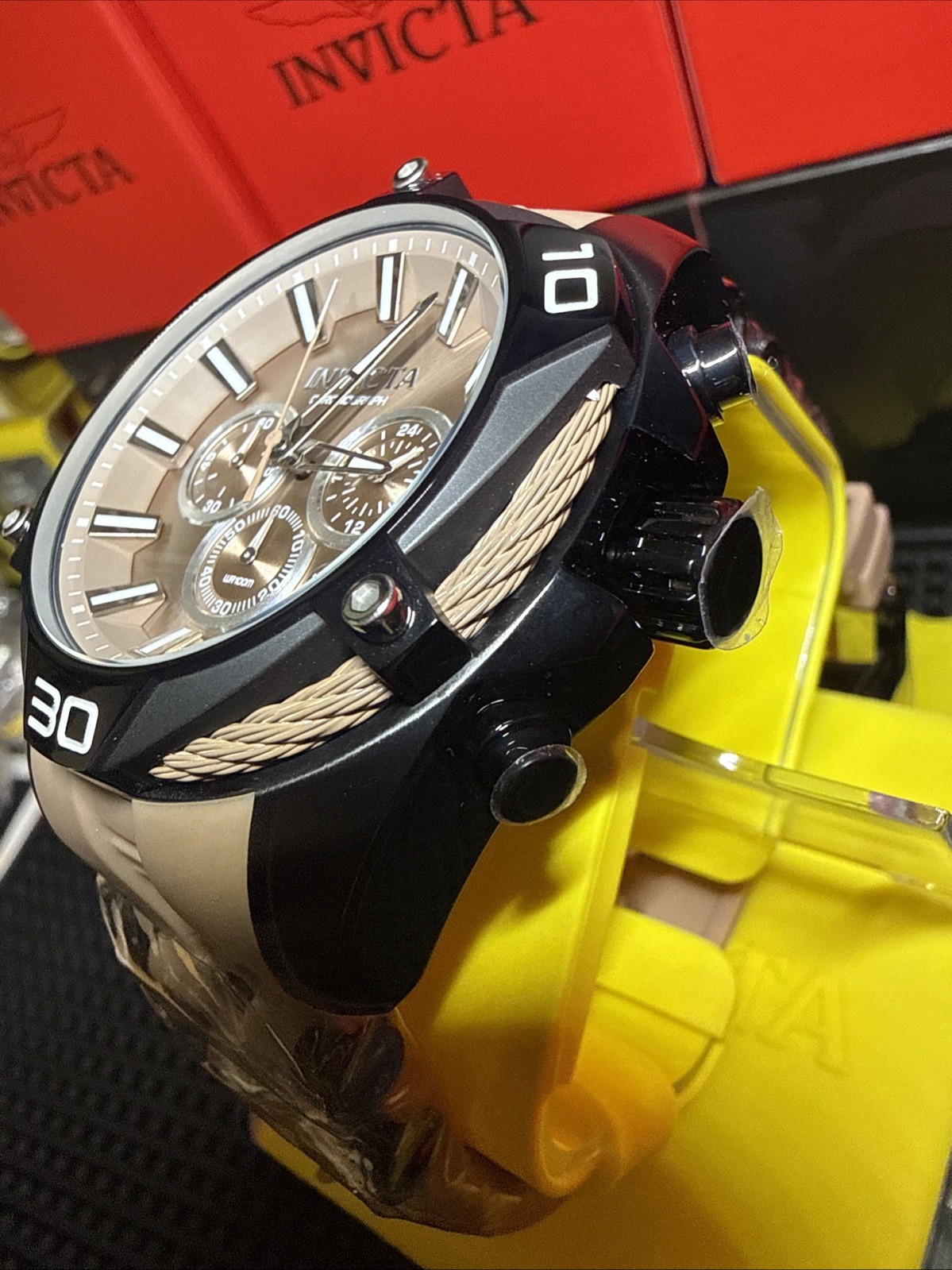 Invicta Bolt 50m 49922