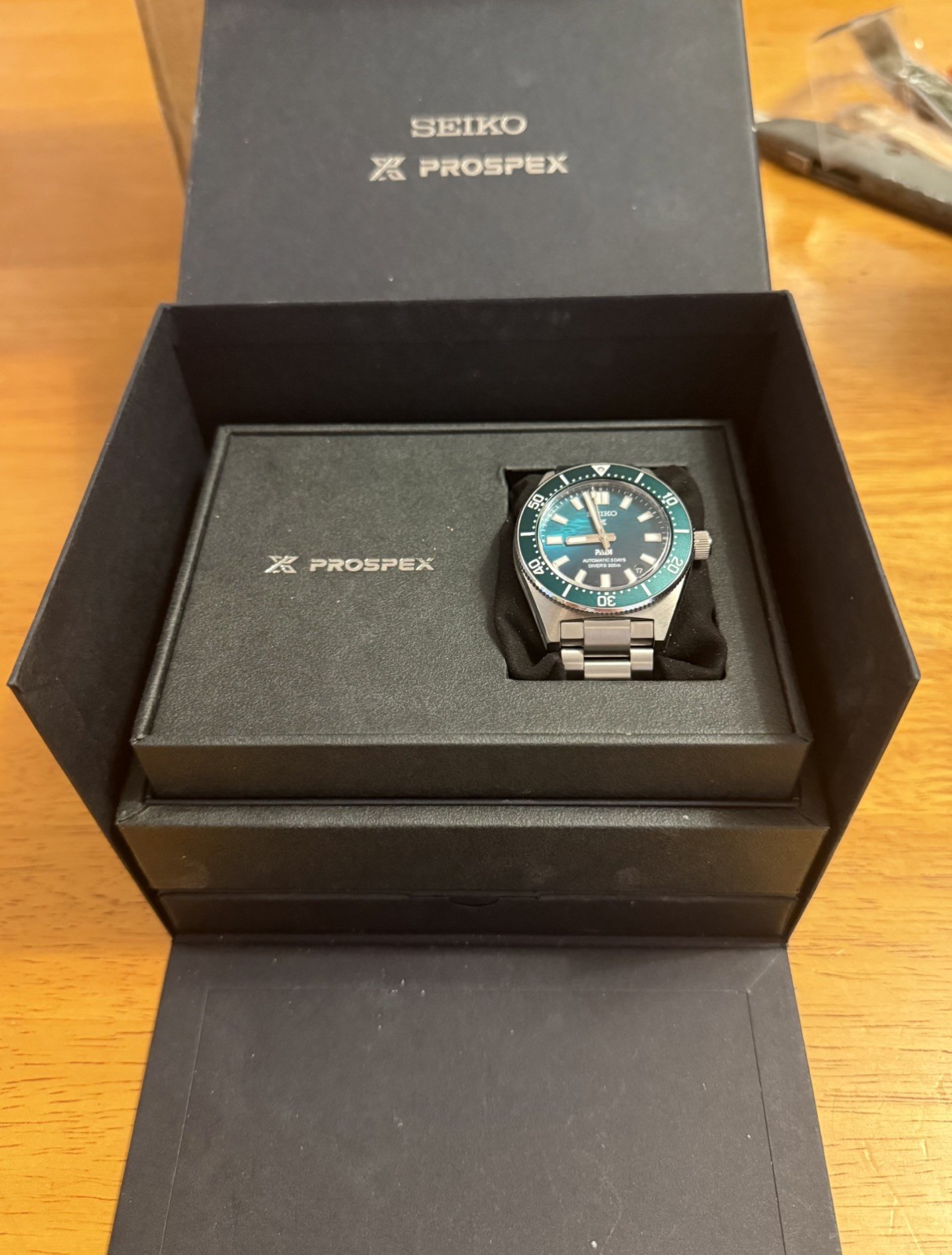 SEIKO Prospex SPB501J1 PADI SE Green Auto Full Set + 3 Strap Tailor NATOs