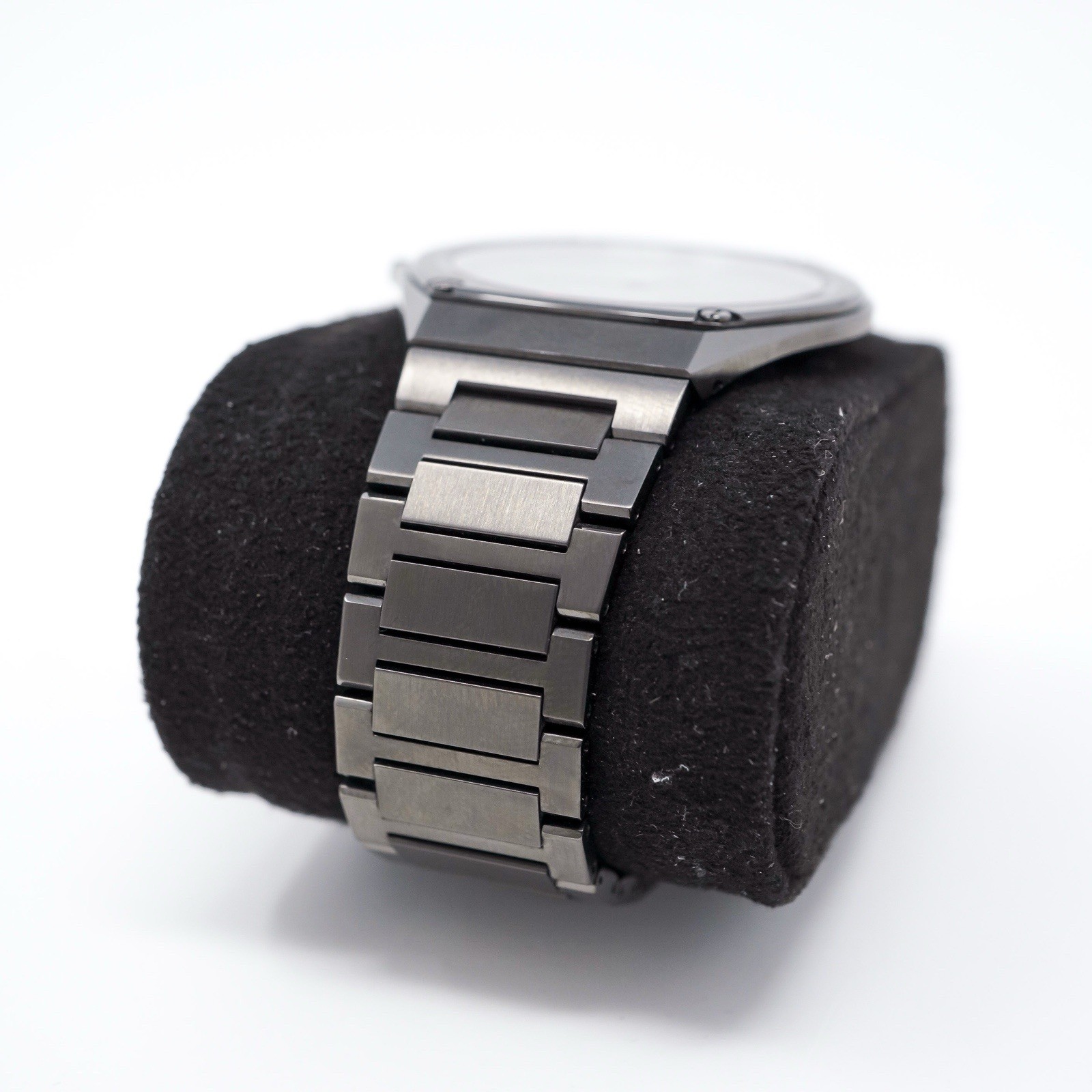 Citizen Eco-Drive One AR5064-57E