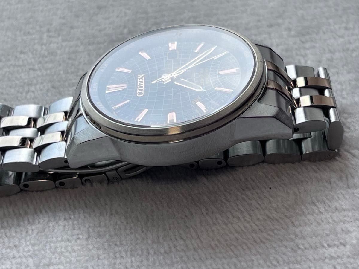 Working Item CITIZEN EcoDrive WorldTime E784 S118620 Gray x Gold