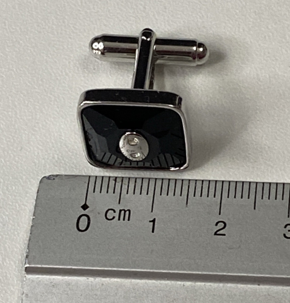 Swarovski Cufflinks Swan Signed Black and Silver Tone Square Crystal 1.5cm