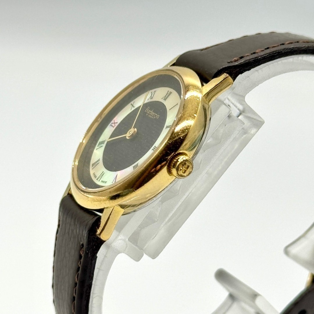 Burberry Wristwatch Shell Dial Quartz 2 Hands 6000L Working
