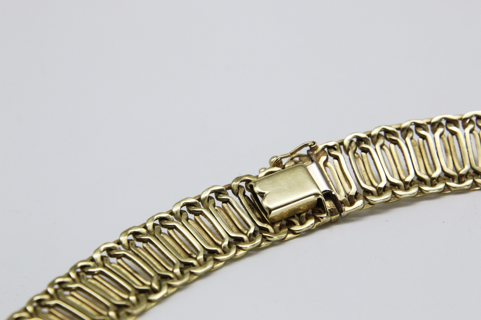 Ladies necklace necklace 585 gold 14 carat excellent condition 46 grams 45.5 cm length