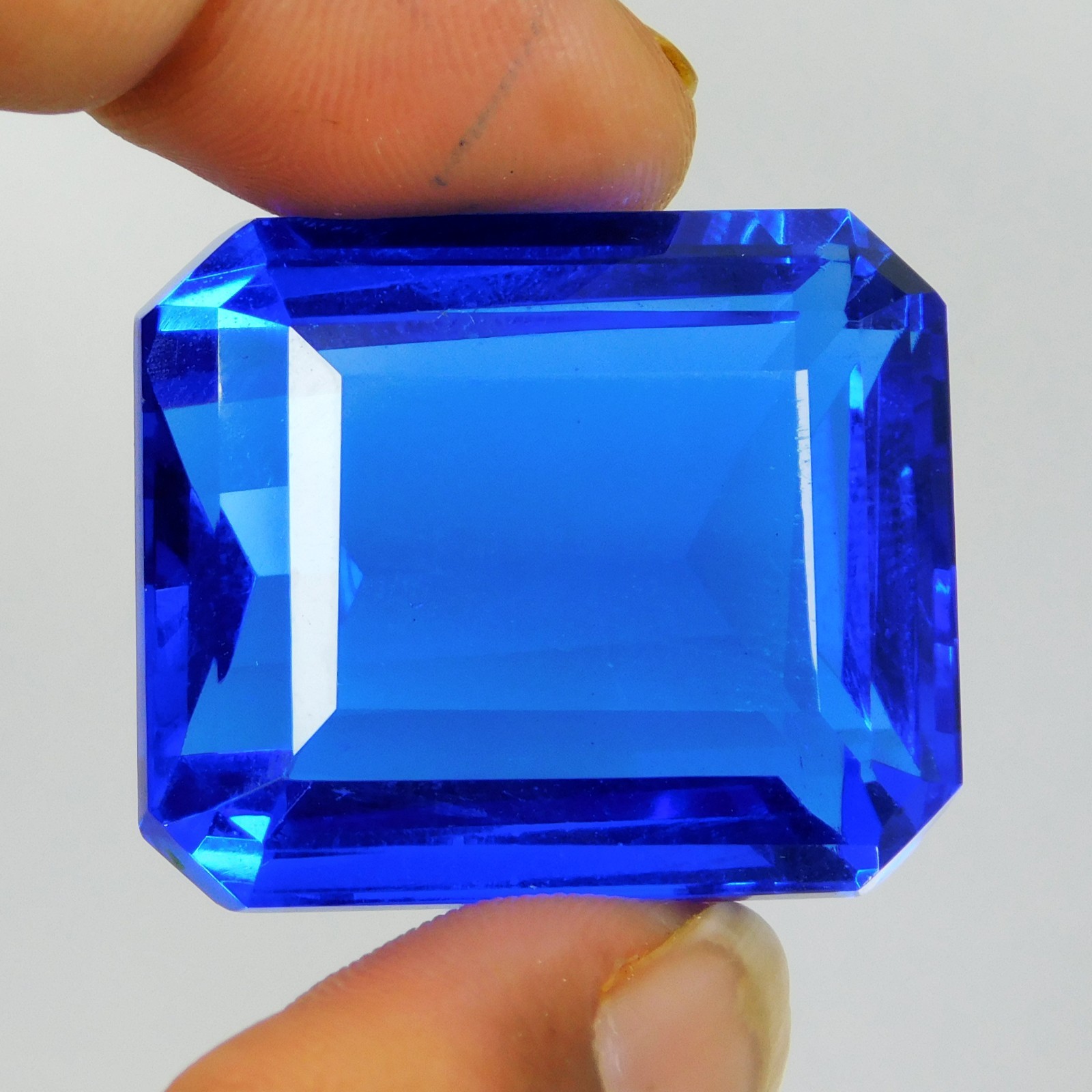 Certified 106.50 Ct Natural Blue Tanzanite AAA+ Grade Stunning Loose Gemstone