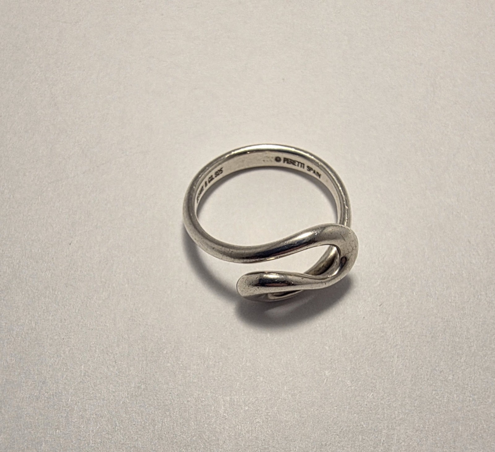 Tiffany & Co. Ring Vintage Elsa Peretti Open Wave Band Ring in Sterling Size 6