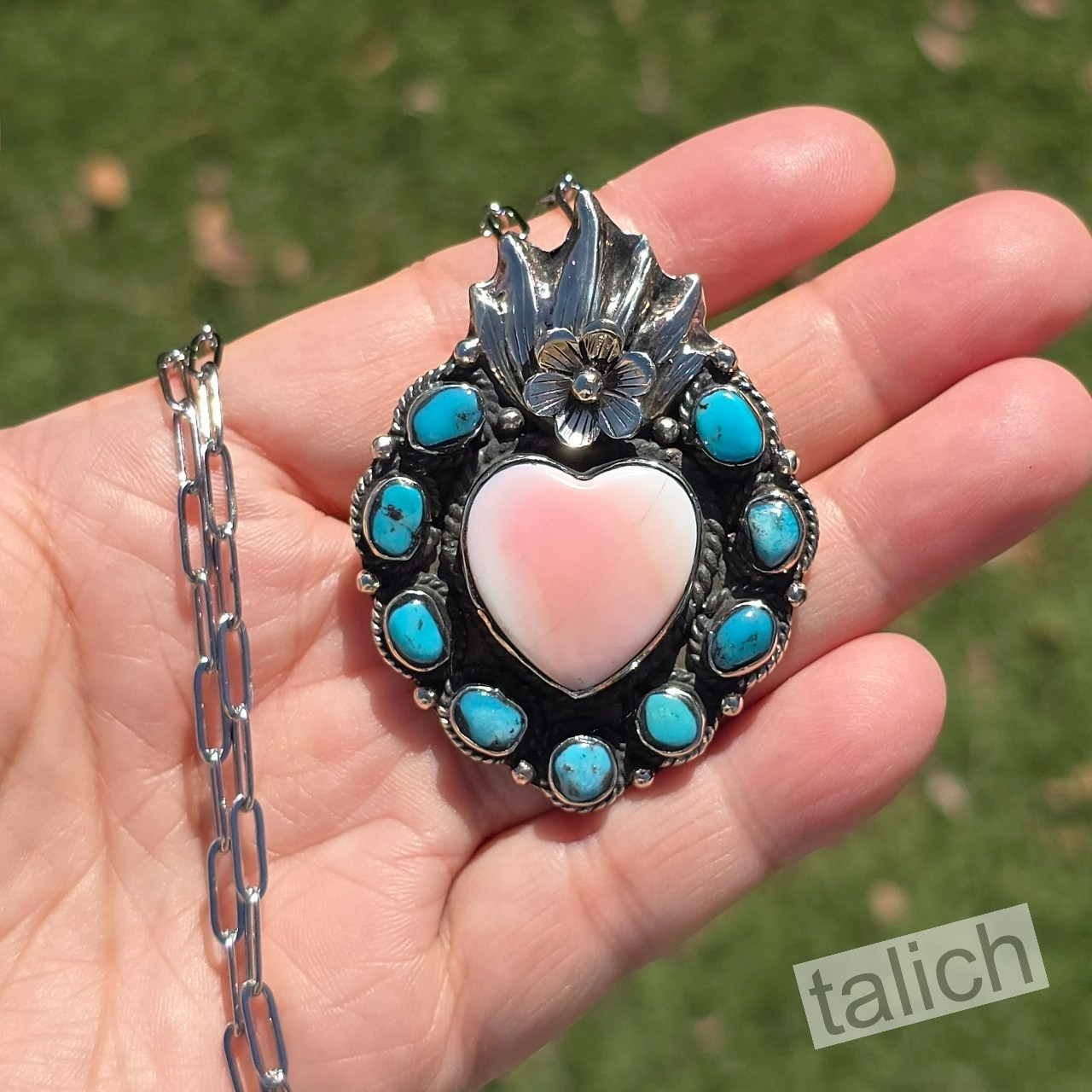 Pink Shell Heart Turquoise Cluster Tibet Silver Sacret Heart Pendant Necklace