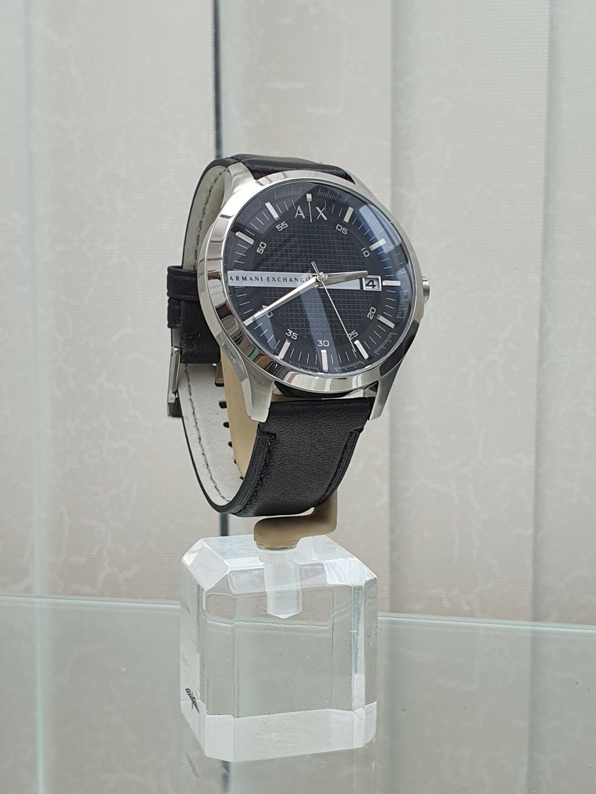 ARMANI EXCHANGE Mens Watch Black leather strap ,Easy to Read Date used VGC a17