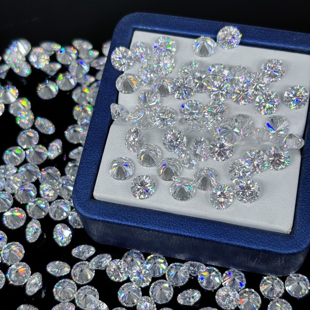 Beautiful Gemstone Loose Moissanite 0.7mm-4.0mm 100pcs Round Super White D Color