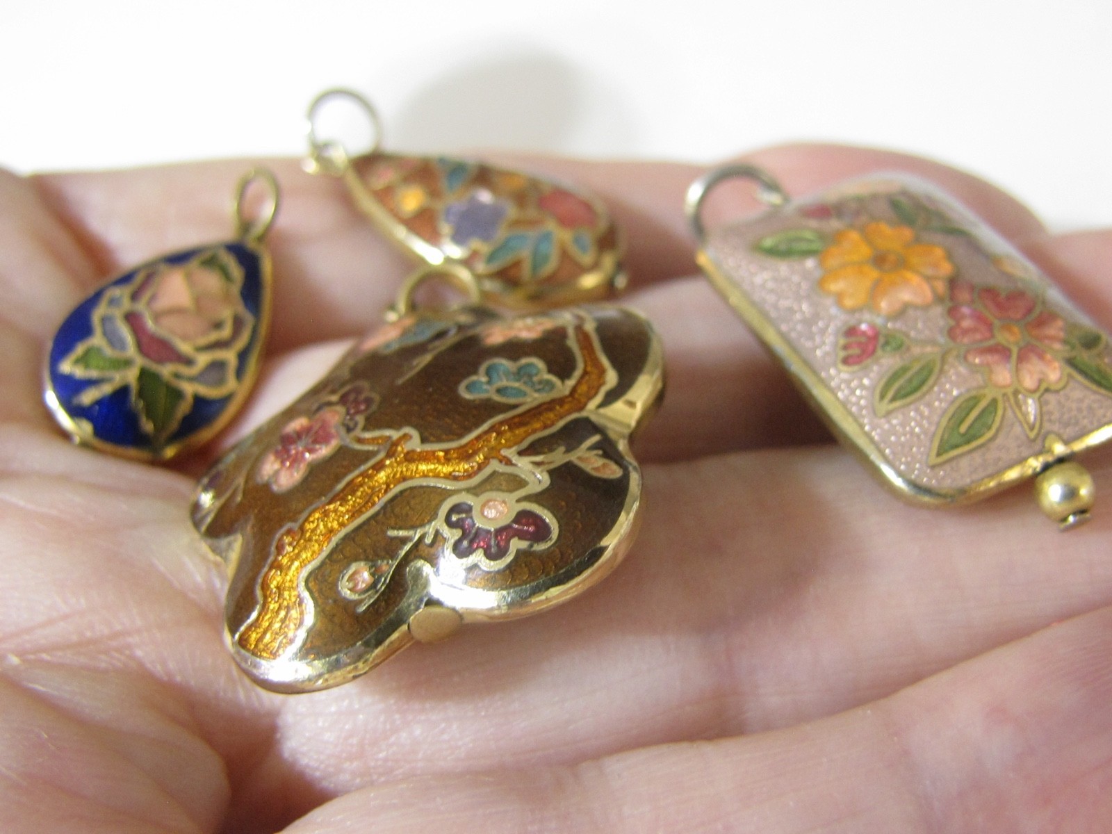 Vintage Cloisonne Pendant Lot 4 Floral Asian Charms Double Side Enamel Gold Tone