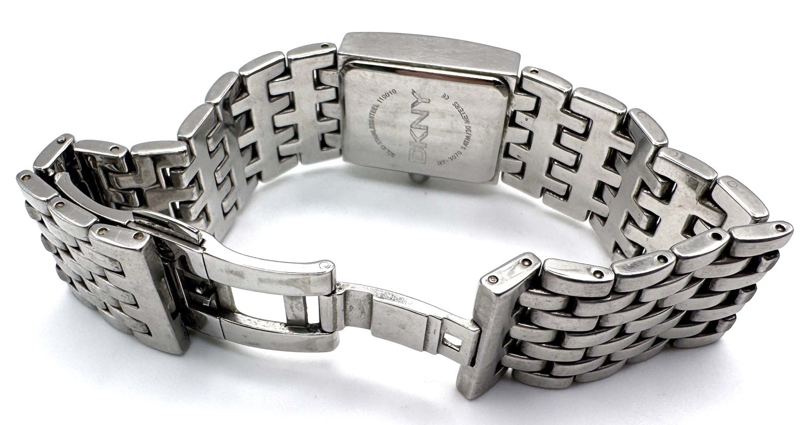 DKNY Quartz Watch NY-8033 Women 30m Silver Steel Square Analog New Battery 7.25″