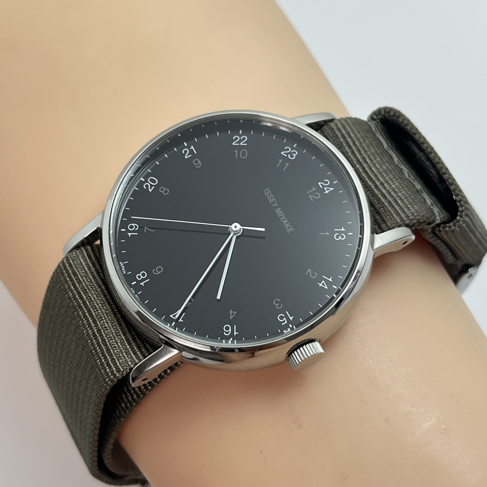 Seiko Issey Miyake f Ichiro Iwasaki NYAJ004 Quartz Japan 24 Hour Dial Watch#B901