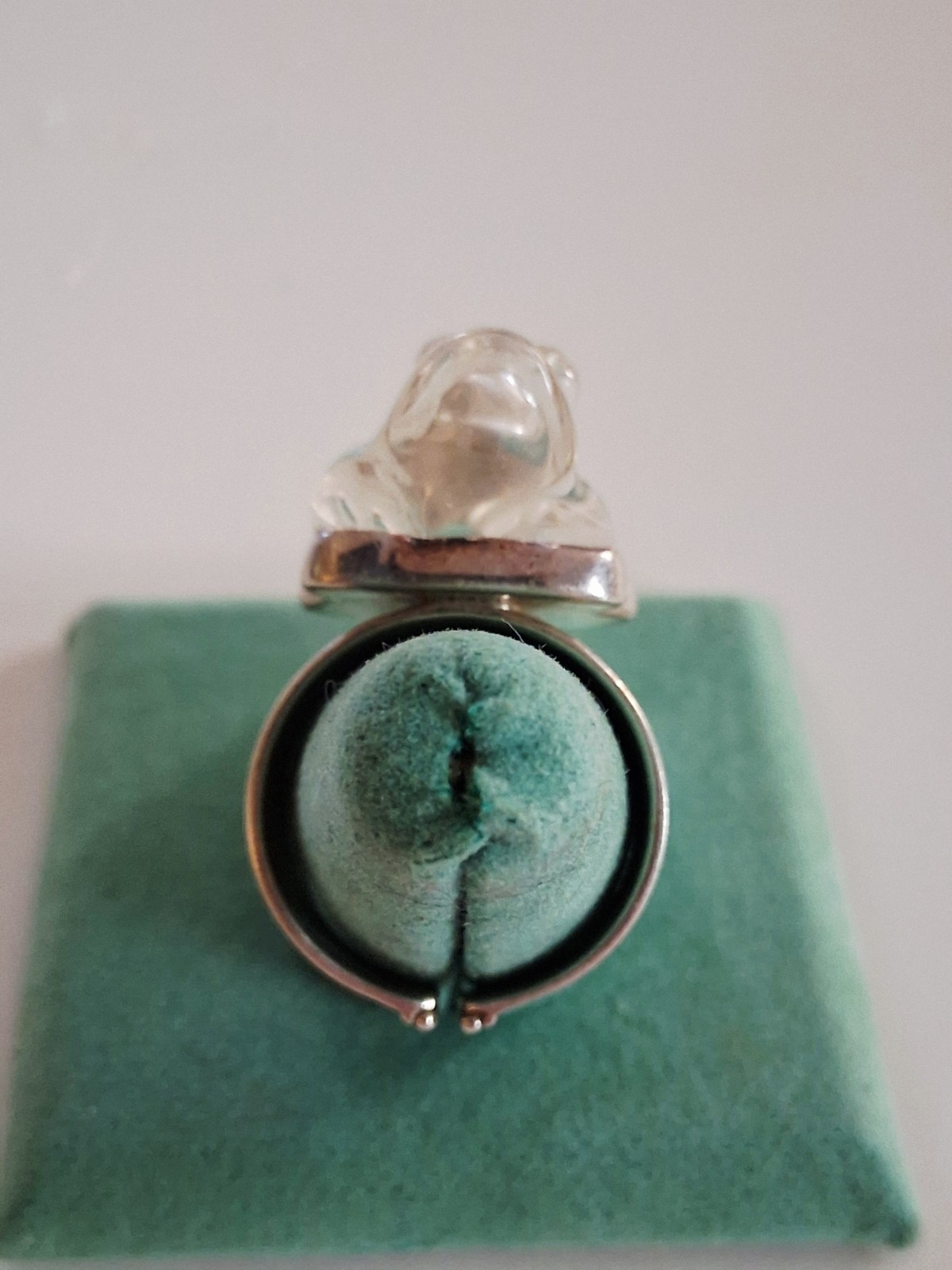 Hand Carved Rock Crystal Quartz Frog Statement Ring Size 10 Sterling Silver NIB