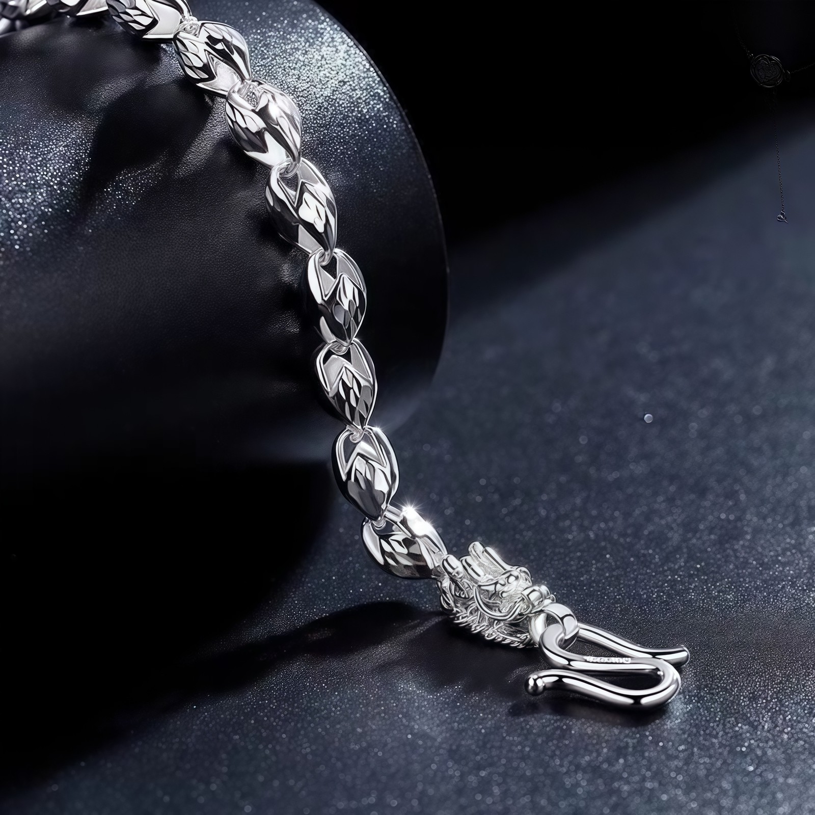 Double Dragon Head Link Bracelet – Silver Plated Chinese Dragon Toggle Vintage L