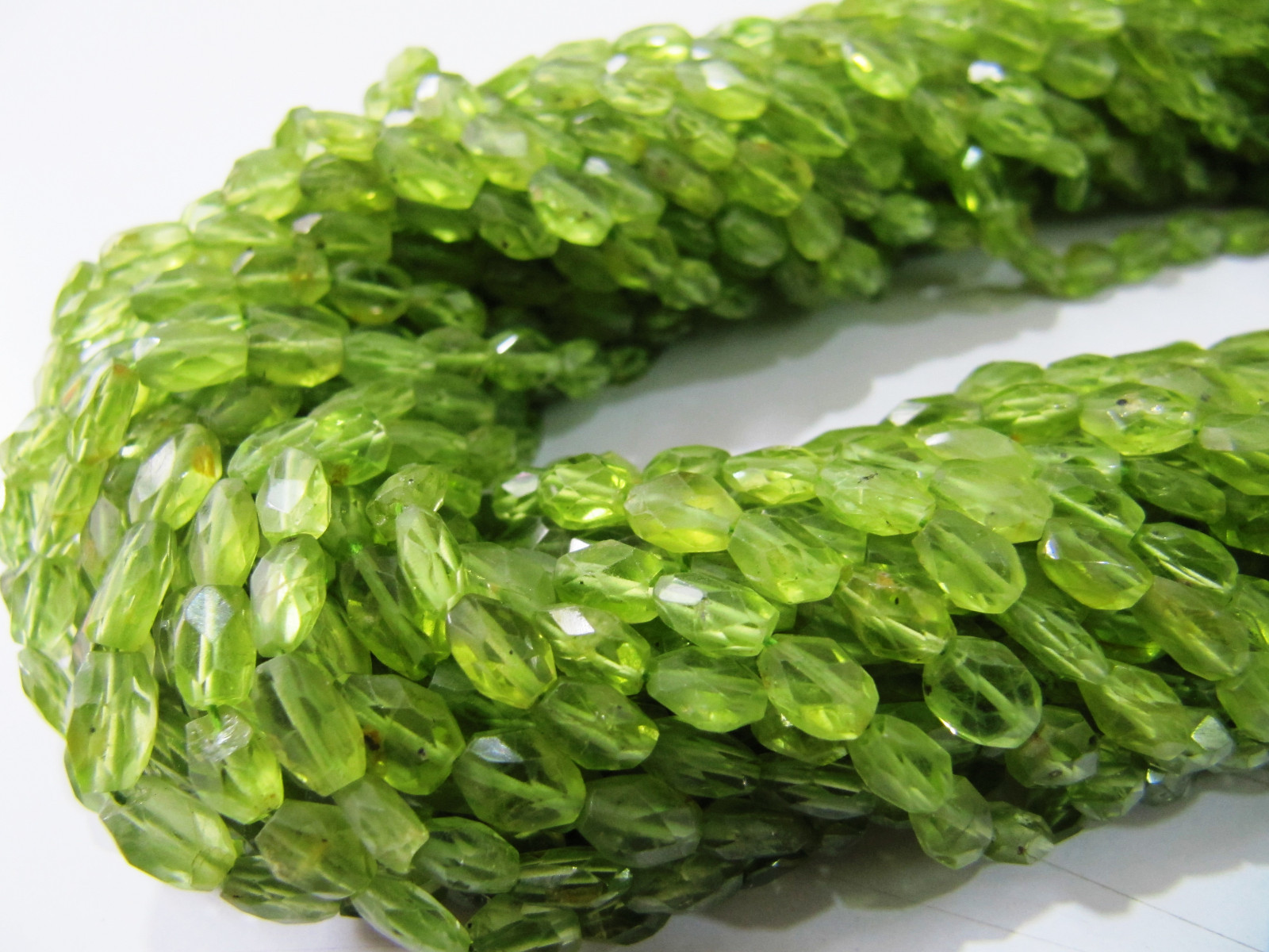 Natural Peridot Oval Faceted Beads , Size 4×6 to 5x7mm 13″ Strand, FREE SHIPPING