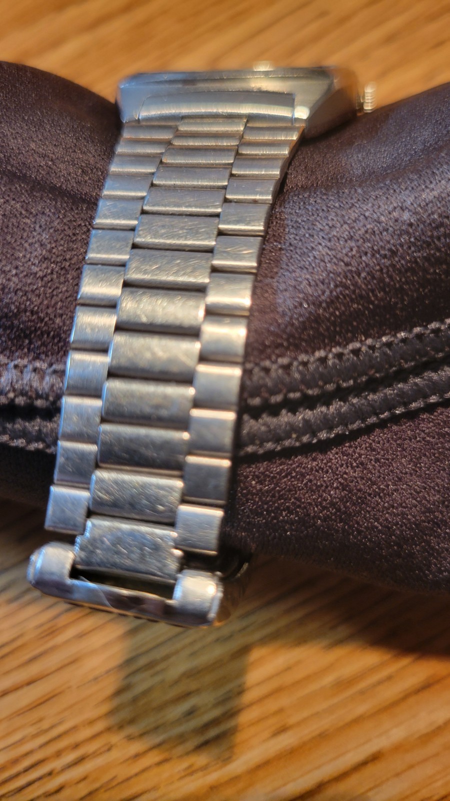 VintageSeiko Quartz Men’s Day/Date 35mm Black Dial Silver Steel Bracelet