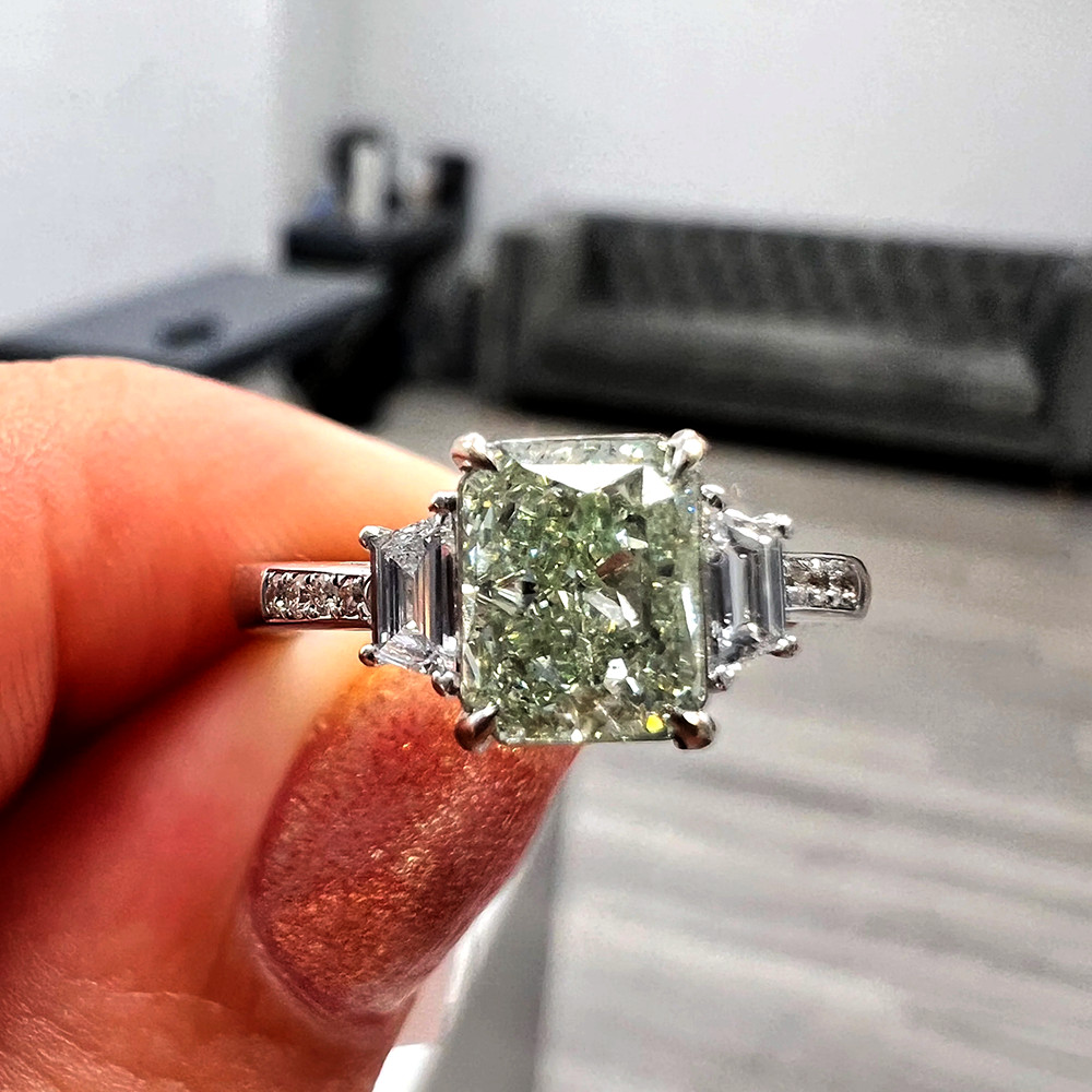 950 Platinum Ring IGI Fancy Intense Green Radiant 1.55 Carat Lab Grown Diamond