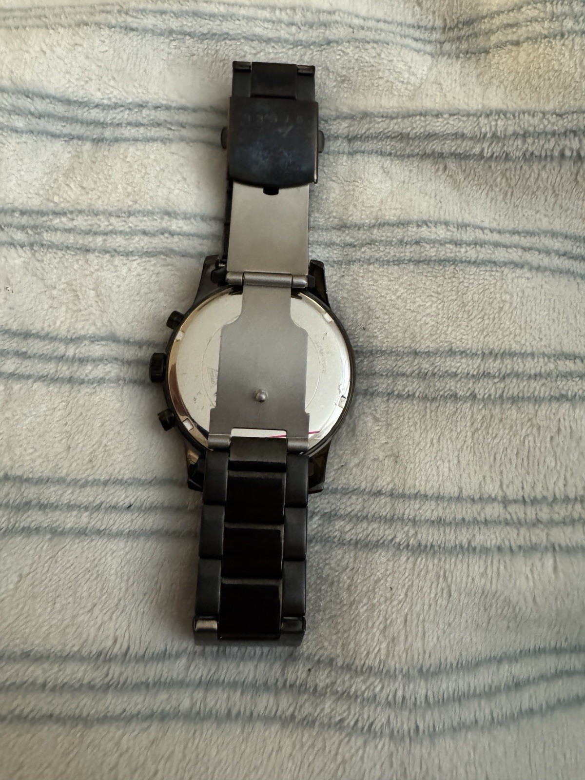 GUESS U0668G2 Men’s Chronograph Watch
