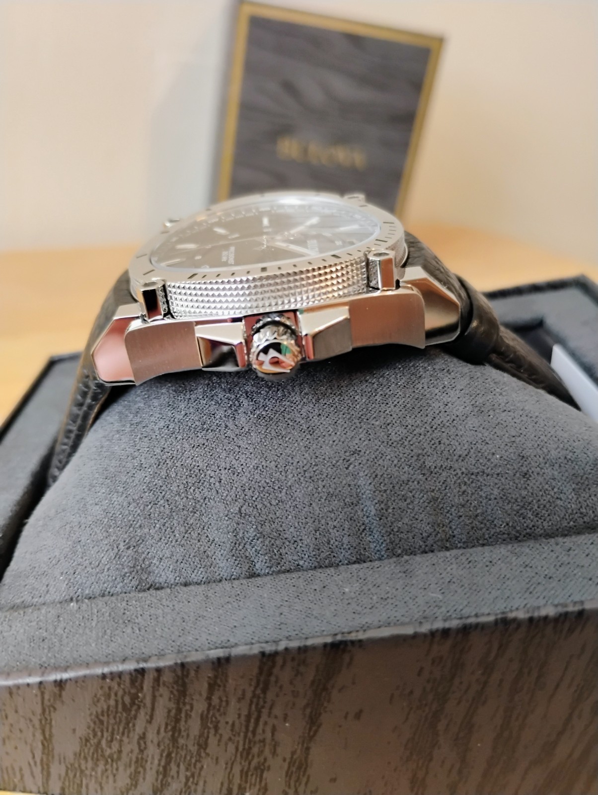 Bulova Precisionist (96B416) 262kHz Men’s Watch, Gray Dial, Sapphire Crystal