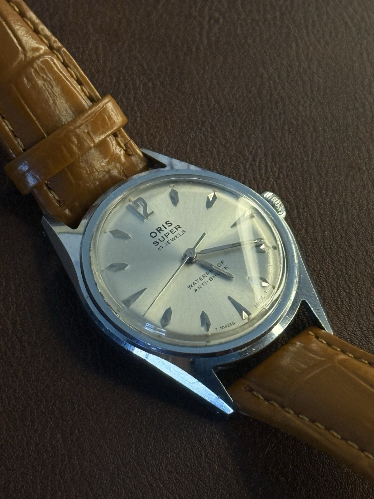 Vintage Oris Super 17J Manual Wind Swiss Made Silver Dial 33mm