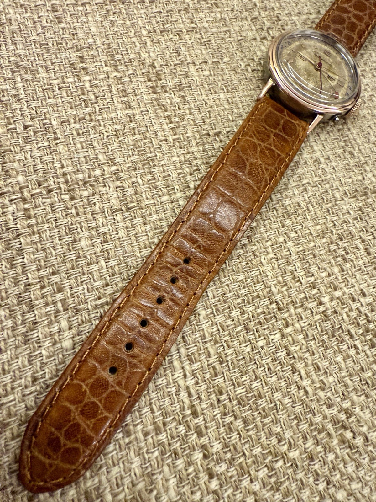 ⌚Ultra Rare Movado Triple Calendar Gold-Capped Hand-Wind Vintage Swiss⌚