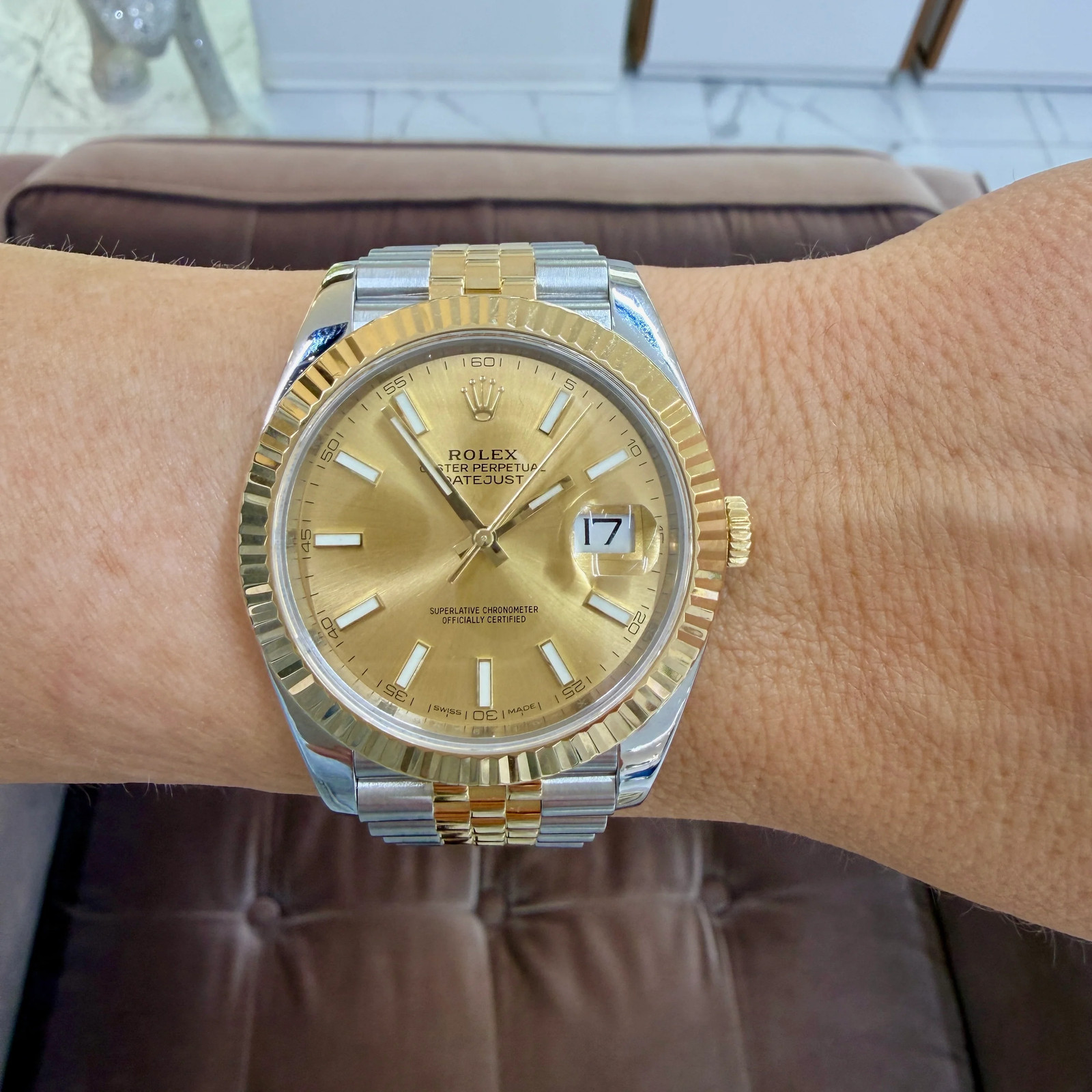 Rolex Datejust 41MM 126333 Champagne Dial Fluted Jubilee Gold Steel Watch