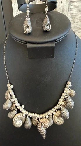 Anne Koplik Sea Shell Necklace & Earrings Silver Tone Made In USA Vintage 17”