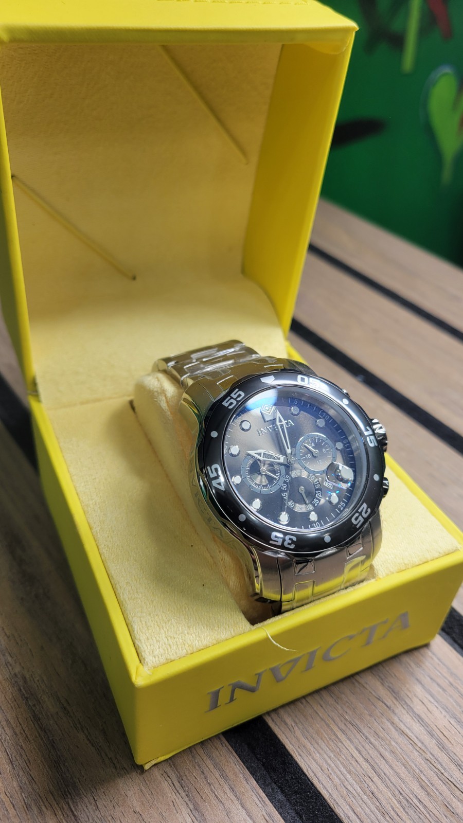 Invicta Pro Diver Chronograph 200m Quartz 50mm SS Bracelet Black Dial