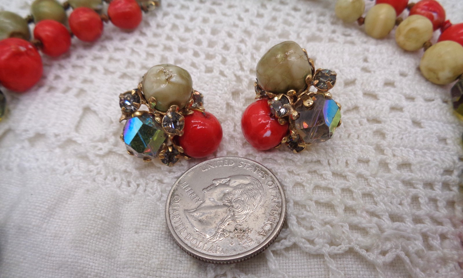 Vintage Signed VOGUE Orange Brown Green BEAD NECKLACE & EARRINGS SET