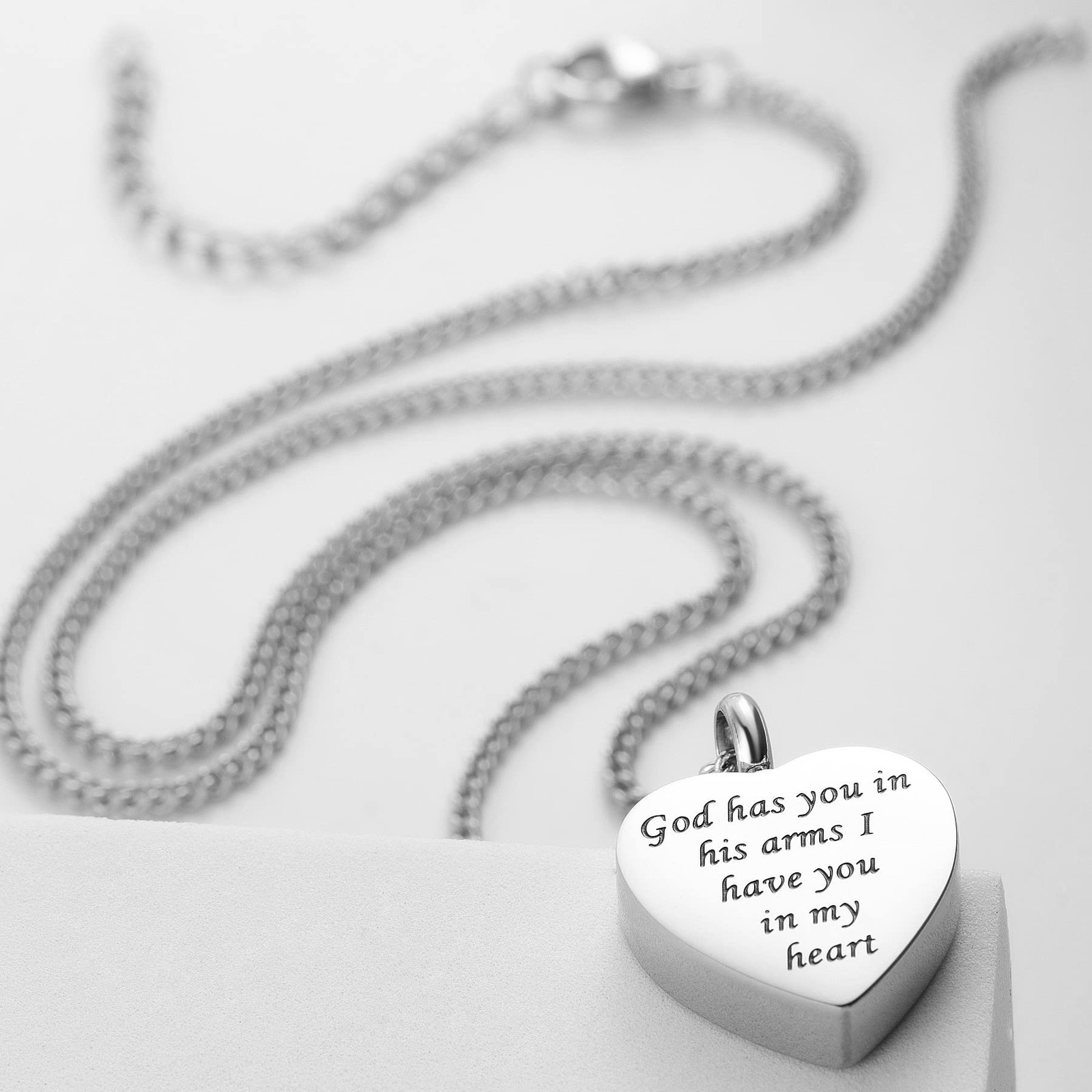 3 Pack Urn Necklace for Ashes Memorial Cremation Jewelry Ashes, Heart Silver …