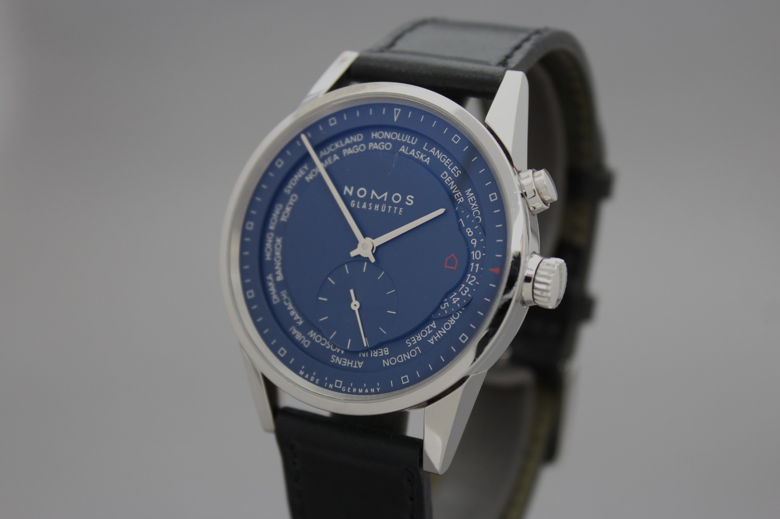 NOMOS Zürich Weltzeit Worldtimer 807 Steel 2019 Full Set B&P 6-Month Warranty