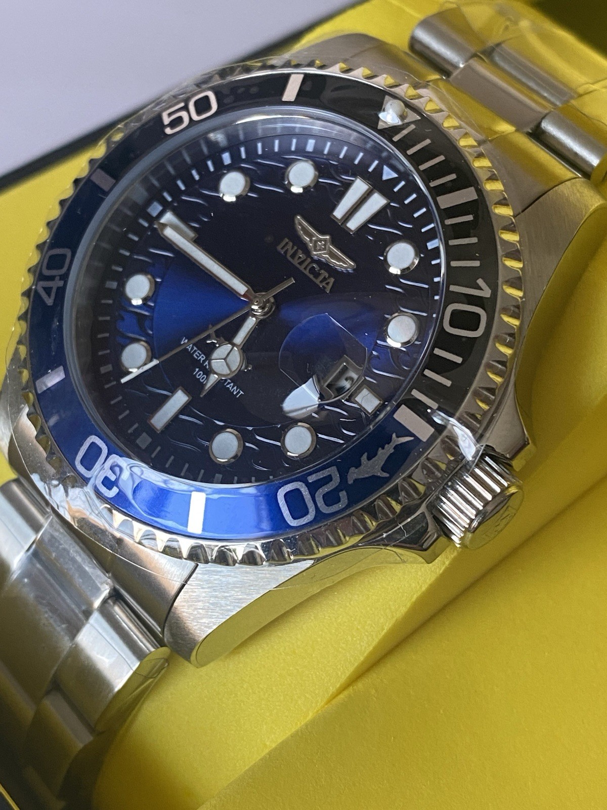 Brand New Invicta Pro Diver Currentwave Men’s Watch 43mm Steel (44716)