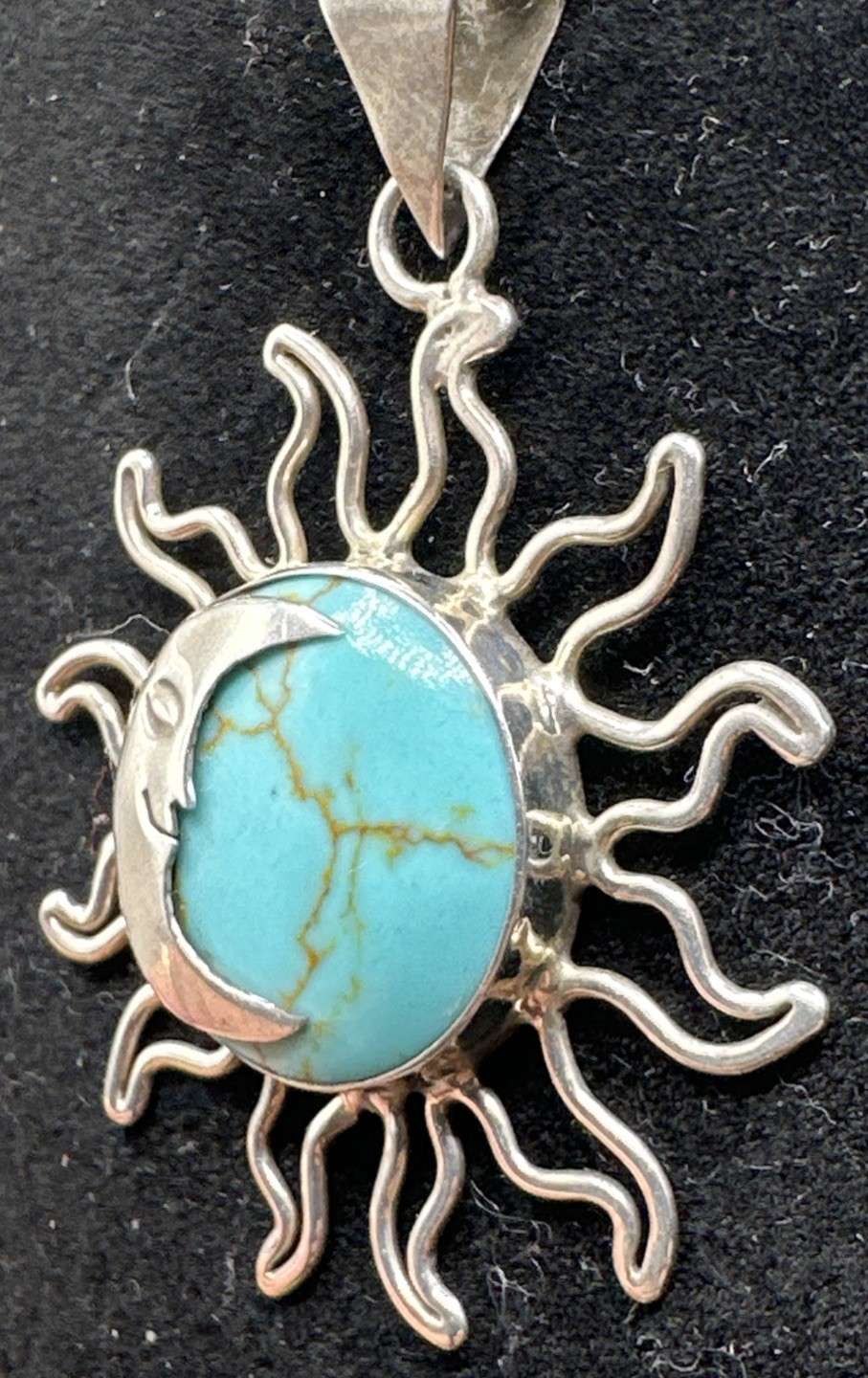 Sterling Silver 36mm Turquoise Sun And Moon Pendant 5.94g /1.90in
