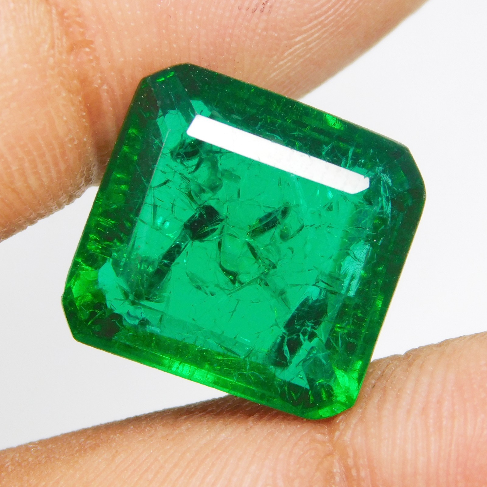 Stunning 11.40 Ct Natural Colombian Green Emerald – “Certified” Loose Gemstone