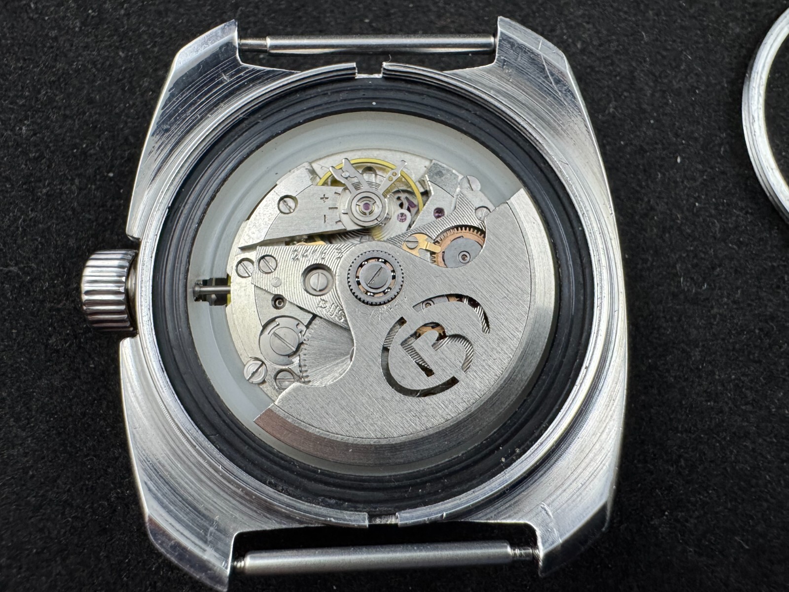 Amphibian Vostok 2416 Diver 200m 20Atm Automatic Mechanical served