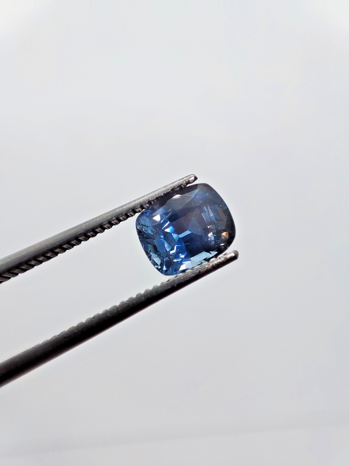 Natural Blue Sapphire 1.38ct Cushion Cut Certified | Vivid Blue | Unheated