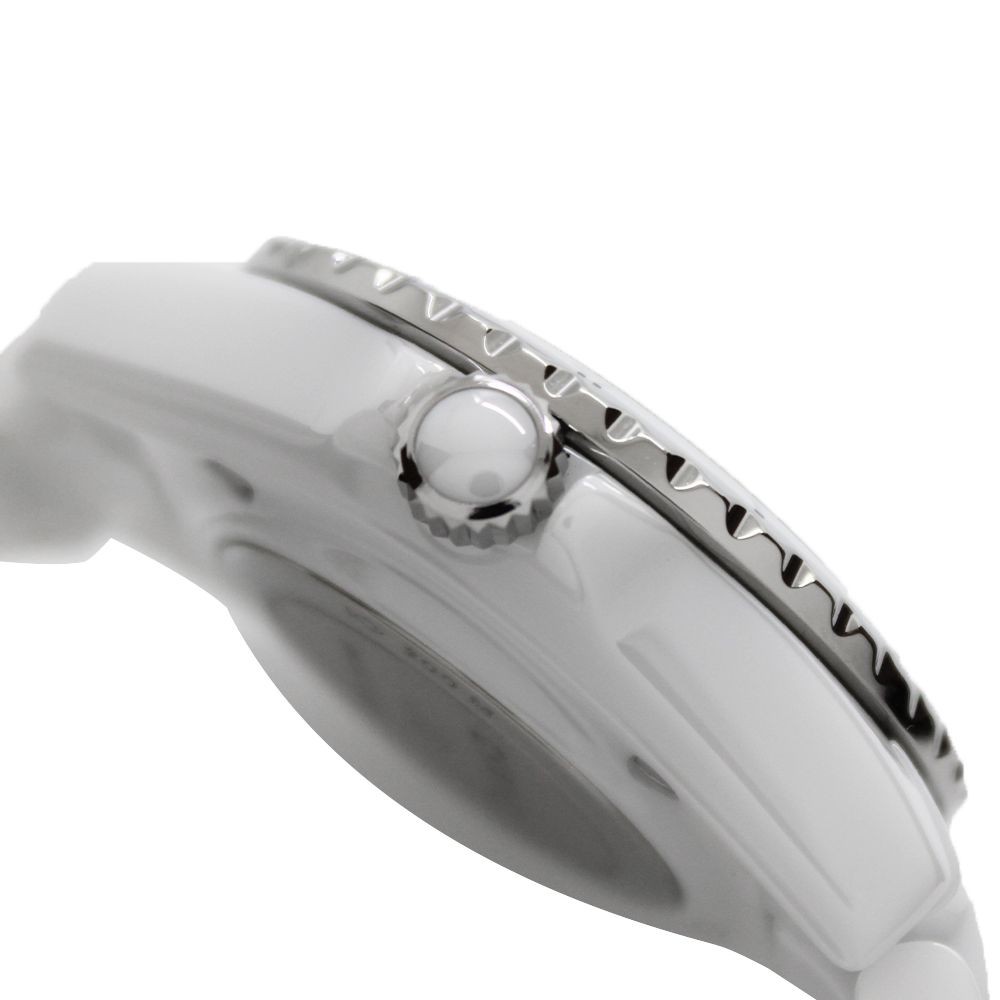 J12 (Chanel) 33mm H5703 black ladies Used