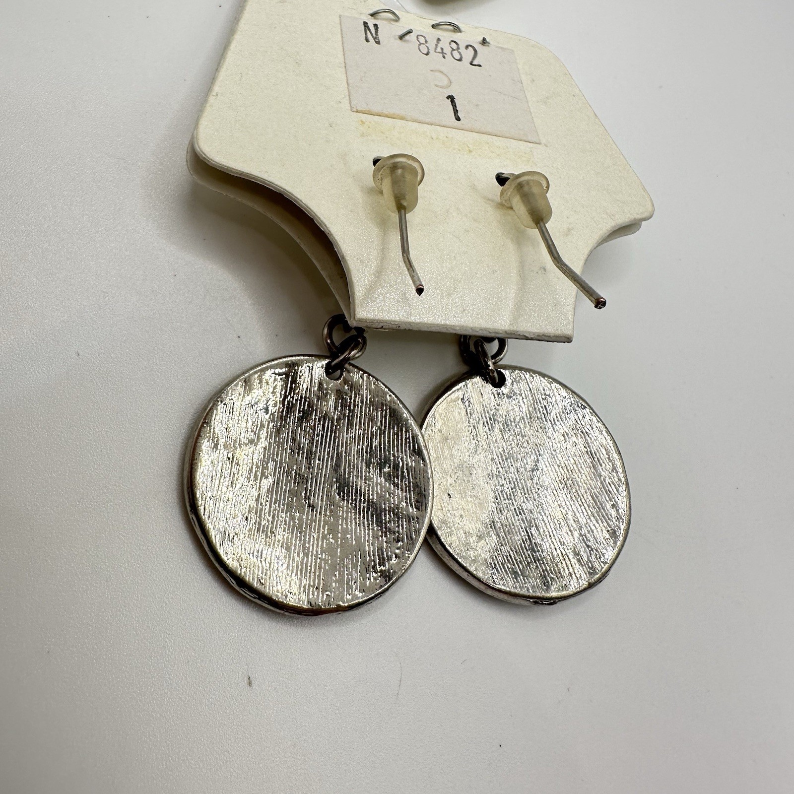 VTG New Silver Tone Dangle Earrings Round Tiger Zebra Emboss Nickel/Lead Free