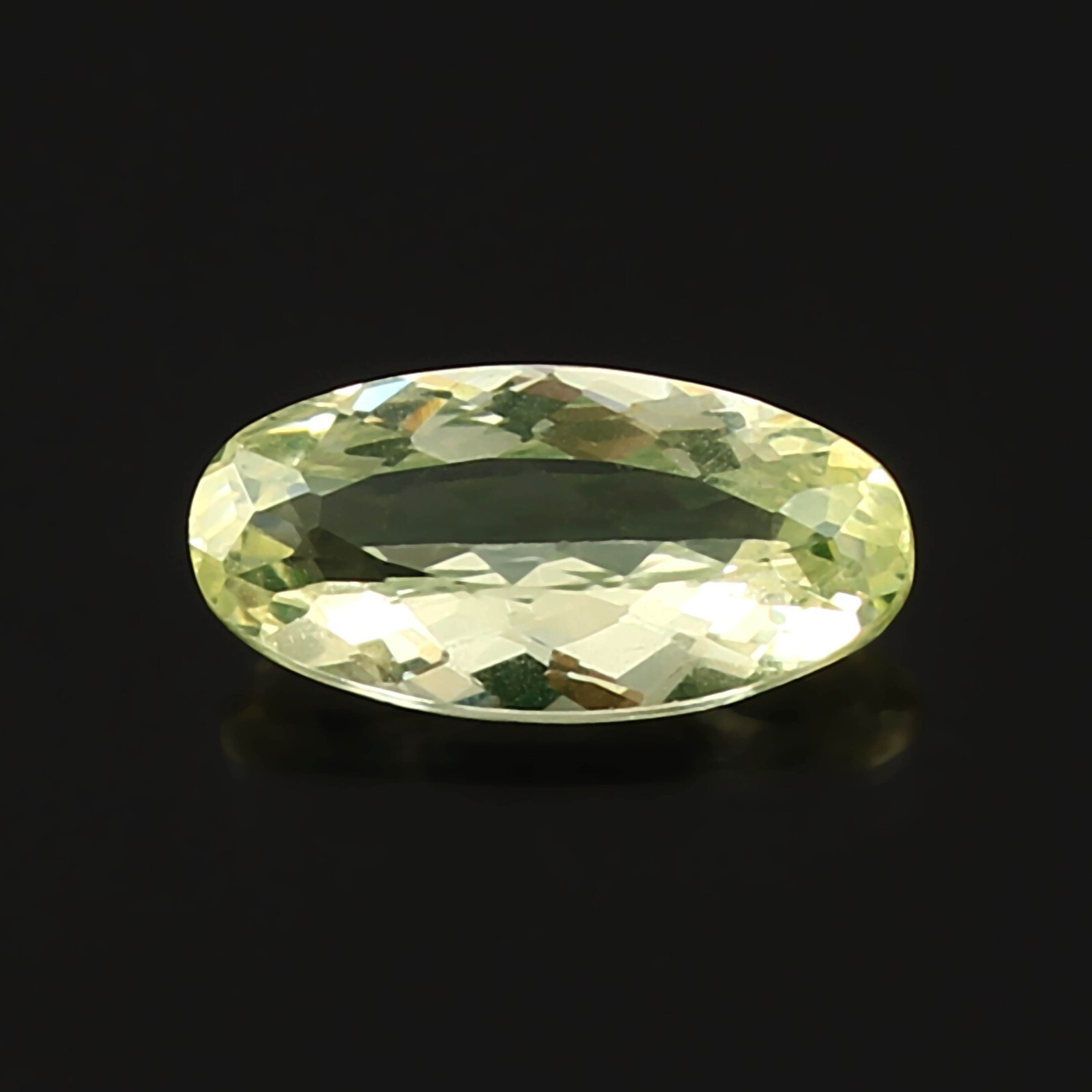 AAA Natural Flawless Ceylon Green Chrysoberyl Loose Oval Gemstone Cut 2.90 Ct