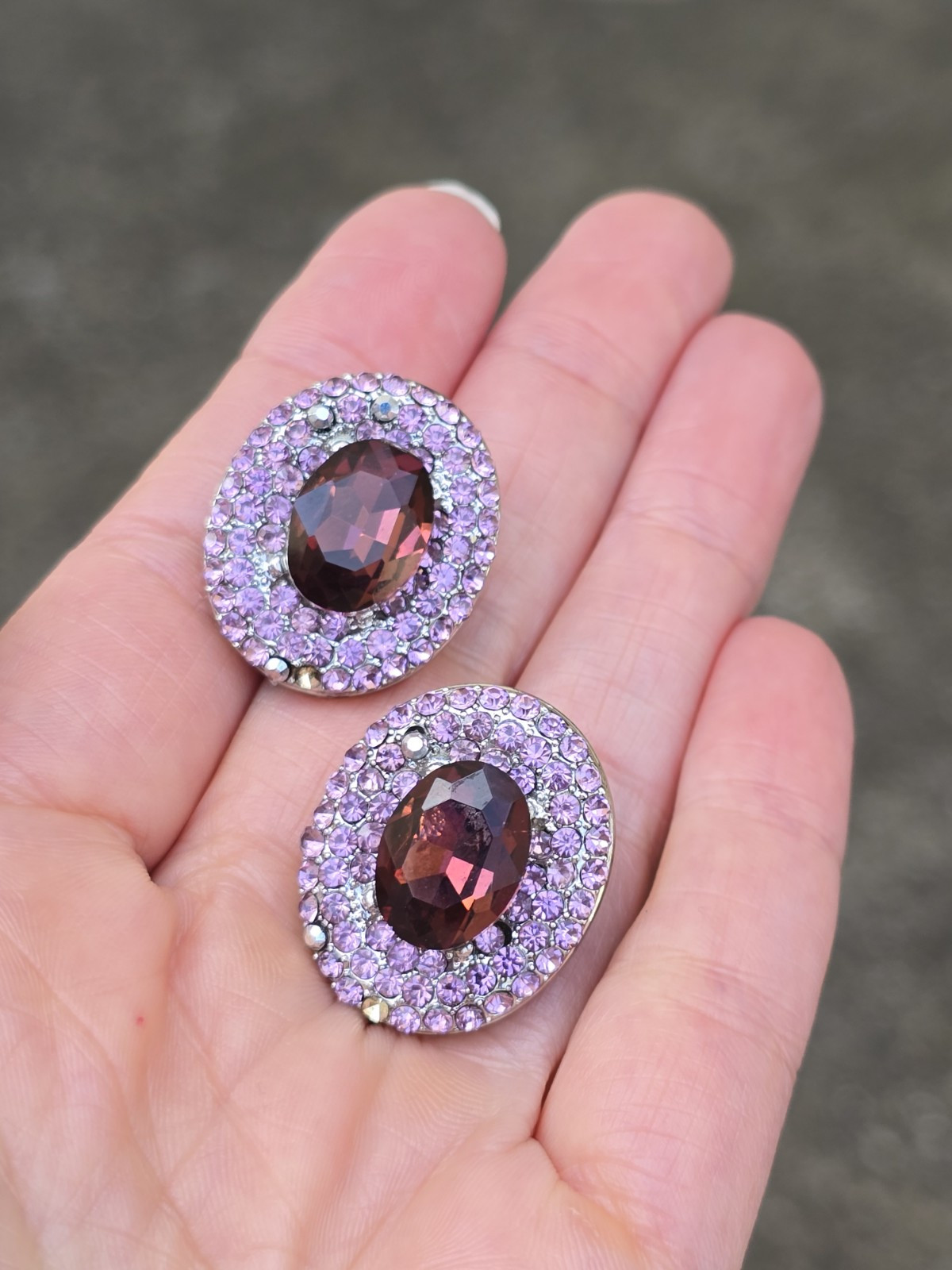 Vtg Pink Rhinestones Pave Burgundy Crystal Silver Tone Oval Stud Clip Earrings