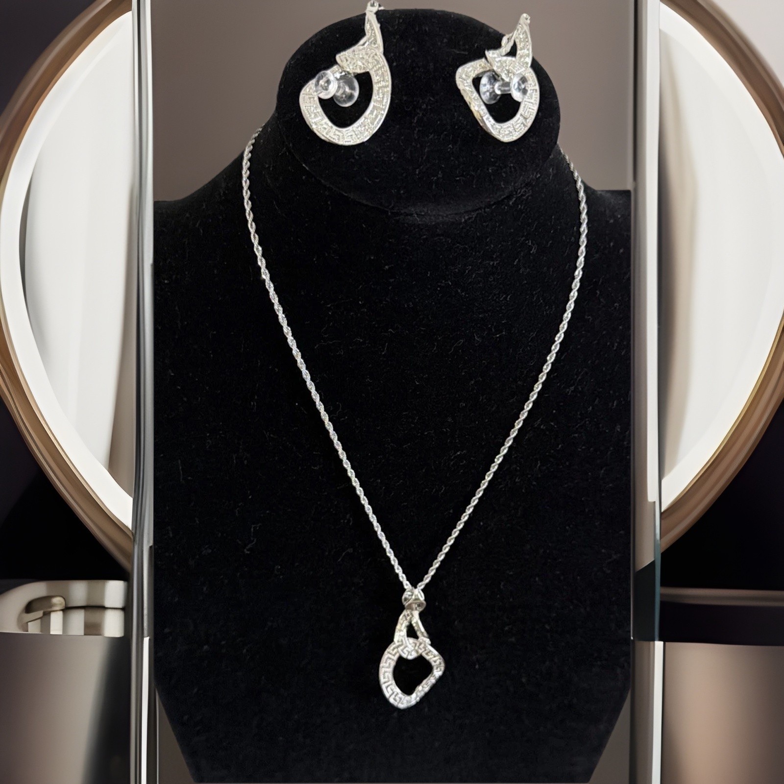 Silver Plated High Quality Jewelry 2 PC Set