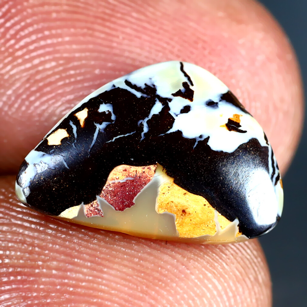 4.02 ct Fancy Cabochon (15 x 10 mm) Multi Color Australian Koroit Boulder Opal