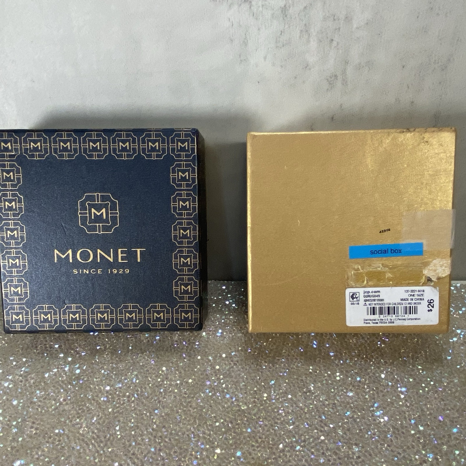 Monet Jewelry Gold Tone Crystal Necklace Earrings Gift Box Set NEW in Box