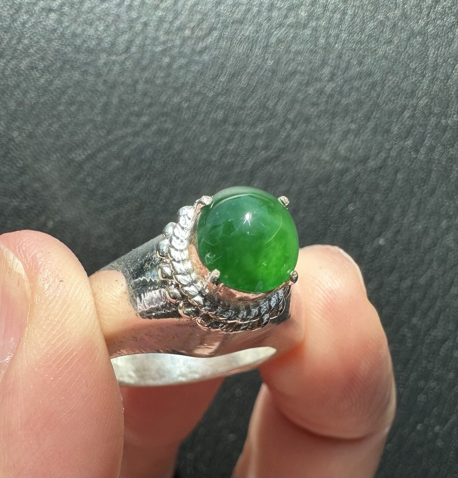 1.39CARET NATURAL BURMA JADEITE JADE TYPE A LOOSE GEMSTONE GREEN COLOR