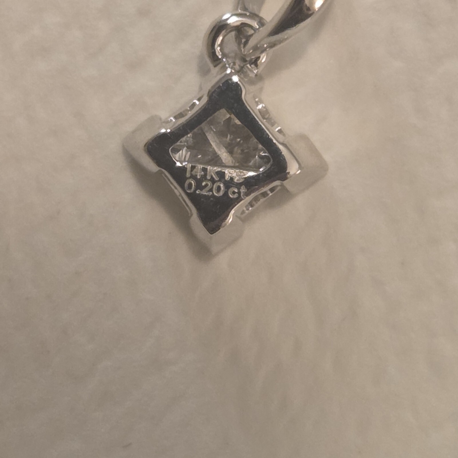 14K White Gold Natural 4×0.20ct Princess Diamond Square Pendant on 18″ Box Chain